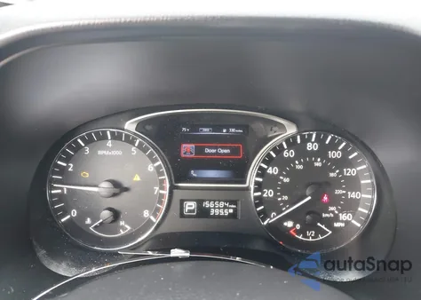 2015 Nissan Pathfinder Sl z USA, uszkodzony, nr VIN 5N1AR2MMXFC680933